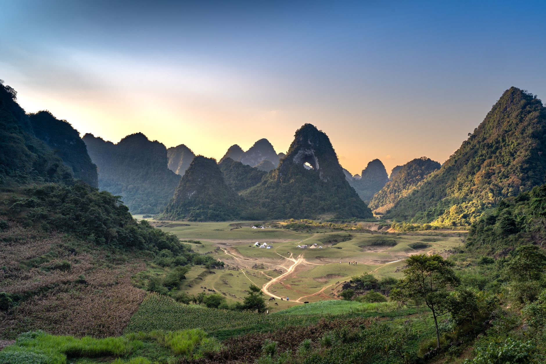 Cao nguyên đá Đồng Văn